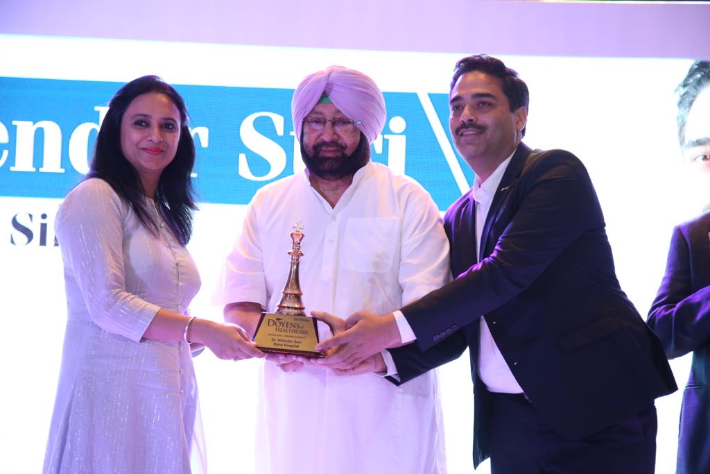 Dr Hitender Suri and Dr Deepika Suri honoured by Chief Minister of Punjab Captain Amarinder Singh (Maharaja of Patiala) on 25.9.2017 at JW Marriott, Chandigarh in the launch of  DOYENS of HEALTHCARE  ‘’Saving lives…Serving Humanity’’for excellent work in field of Anorectal diseases piles, Fissure,Fistula.